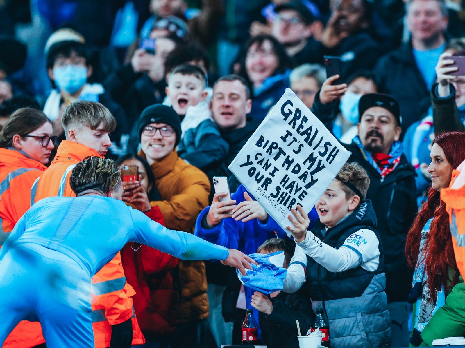 何处理球员 何处理球员